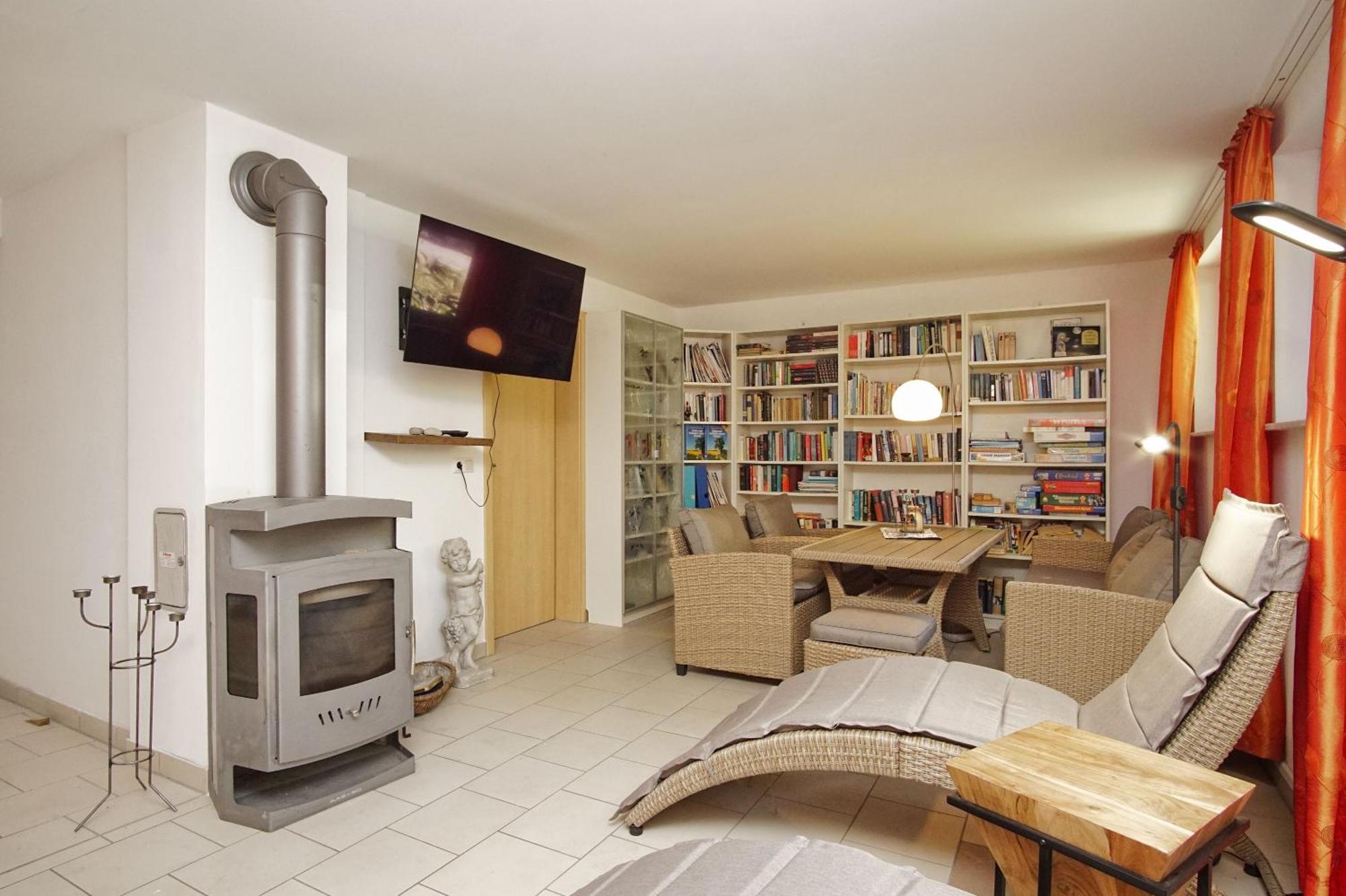 Ferienwohnung am Wald FeWo 04 Balkon, Gartennutzung, Saunanutzung Klein Gelm Exterior foto