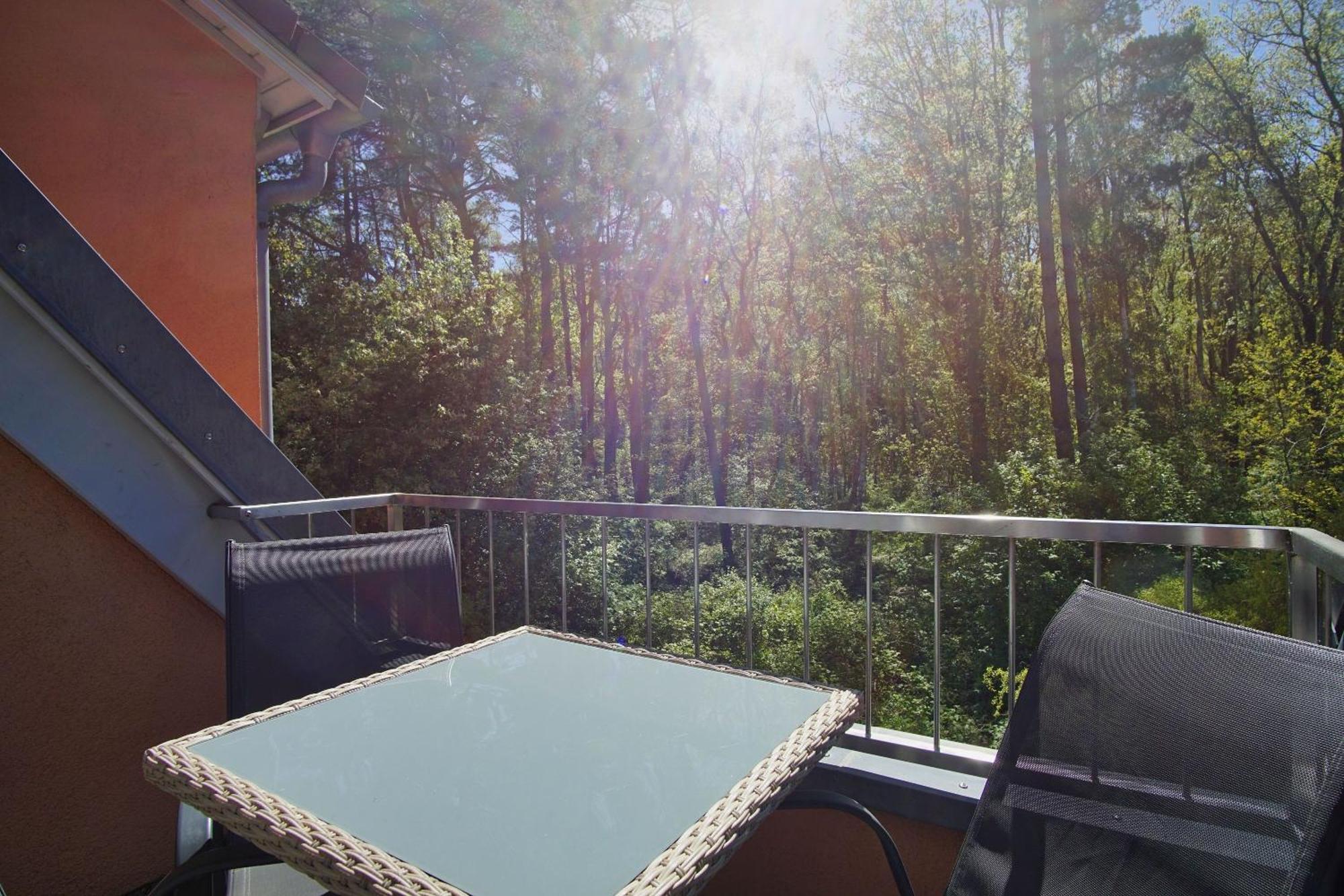 Ferienwohnung am Wald FeWo 04 Balkon, Gartennutzung, Saunanutzung Klein Gelm Exterior foto